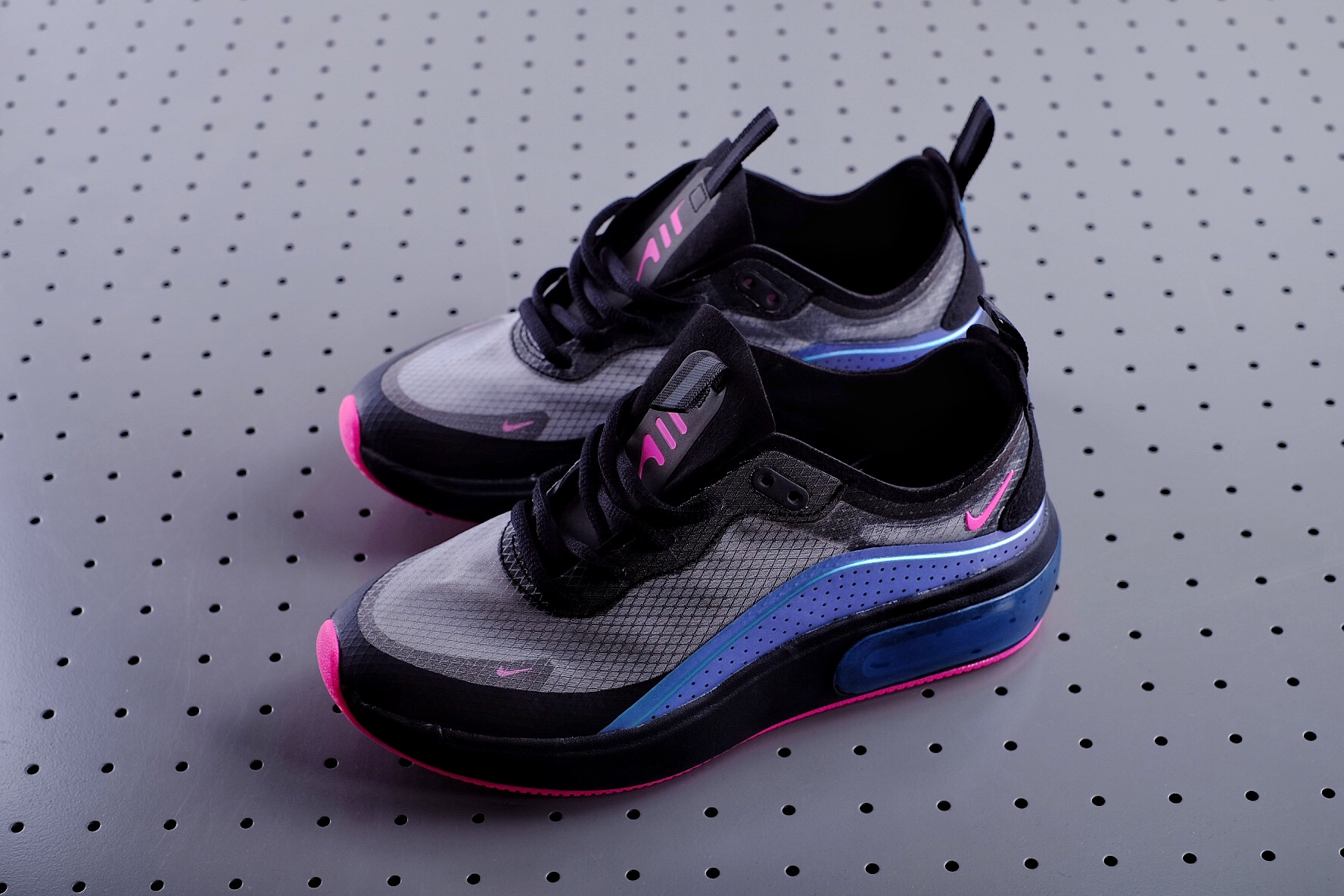 Nike Air Max Dia SE QS Black Blue Pink Shoes - Click Image to Close